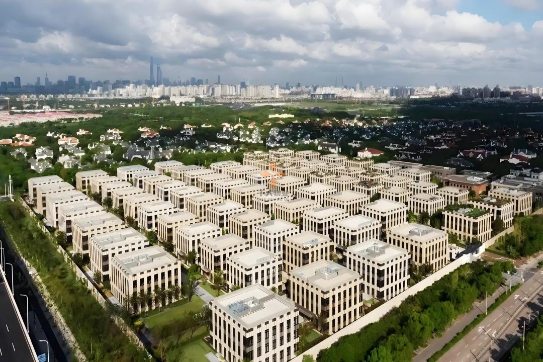 东郊中心