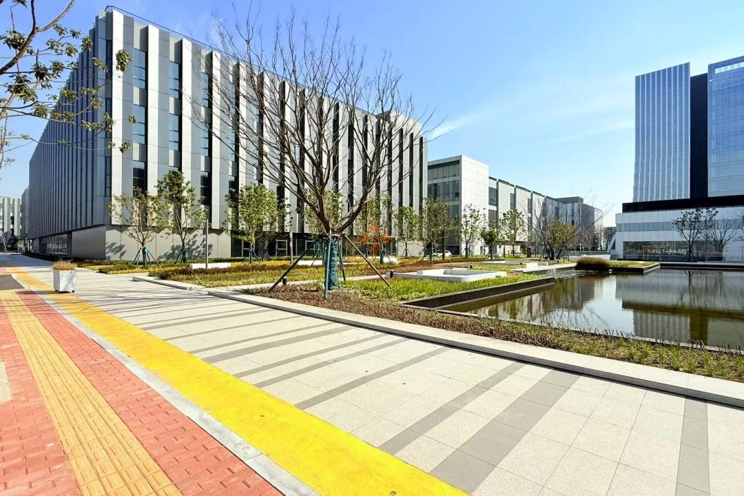 奉贤 数字江海国际产业新城 14560平米 简装