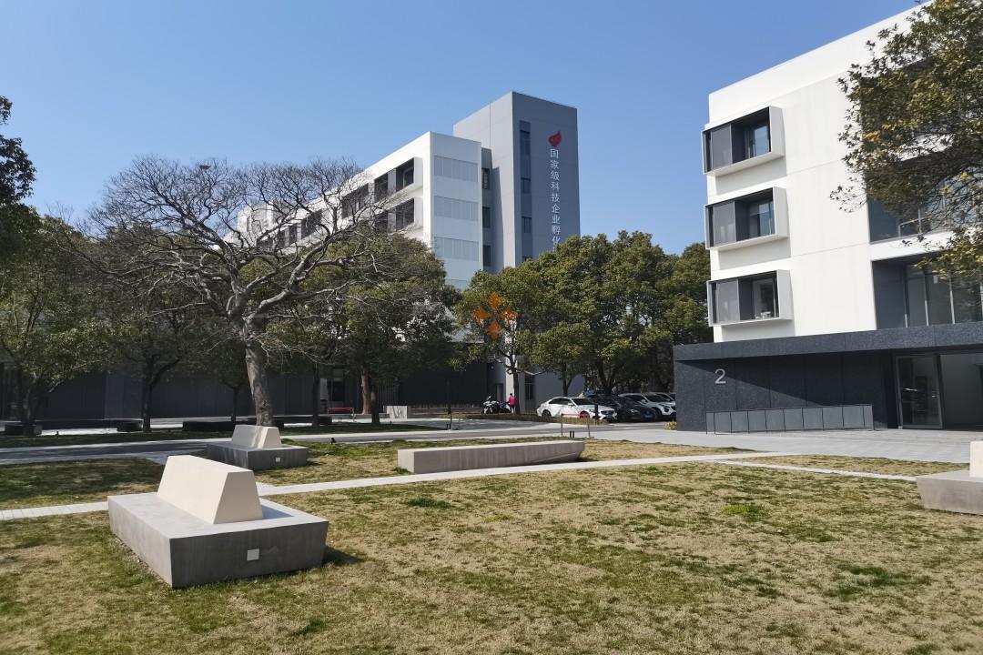 西岸Halo