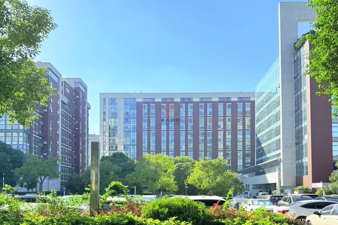 浦东 展讯中心 112平米 简装