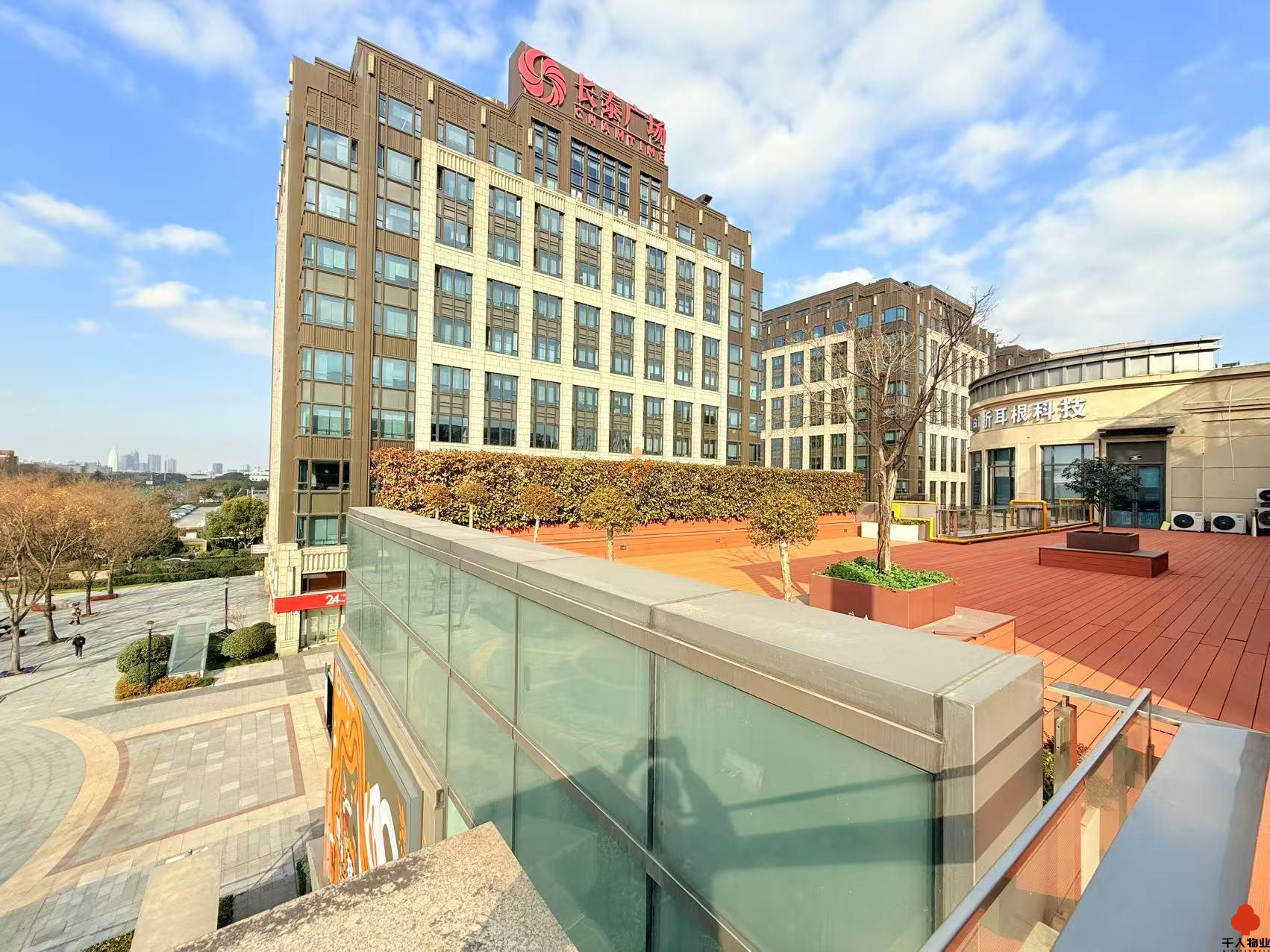 长泰广场商业生态调查:写字楼与商业综合体的共生模式