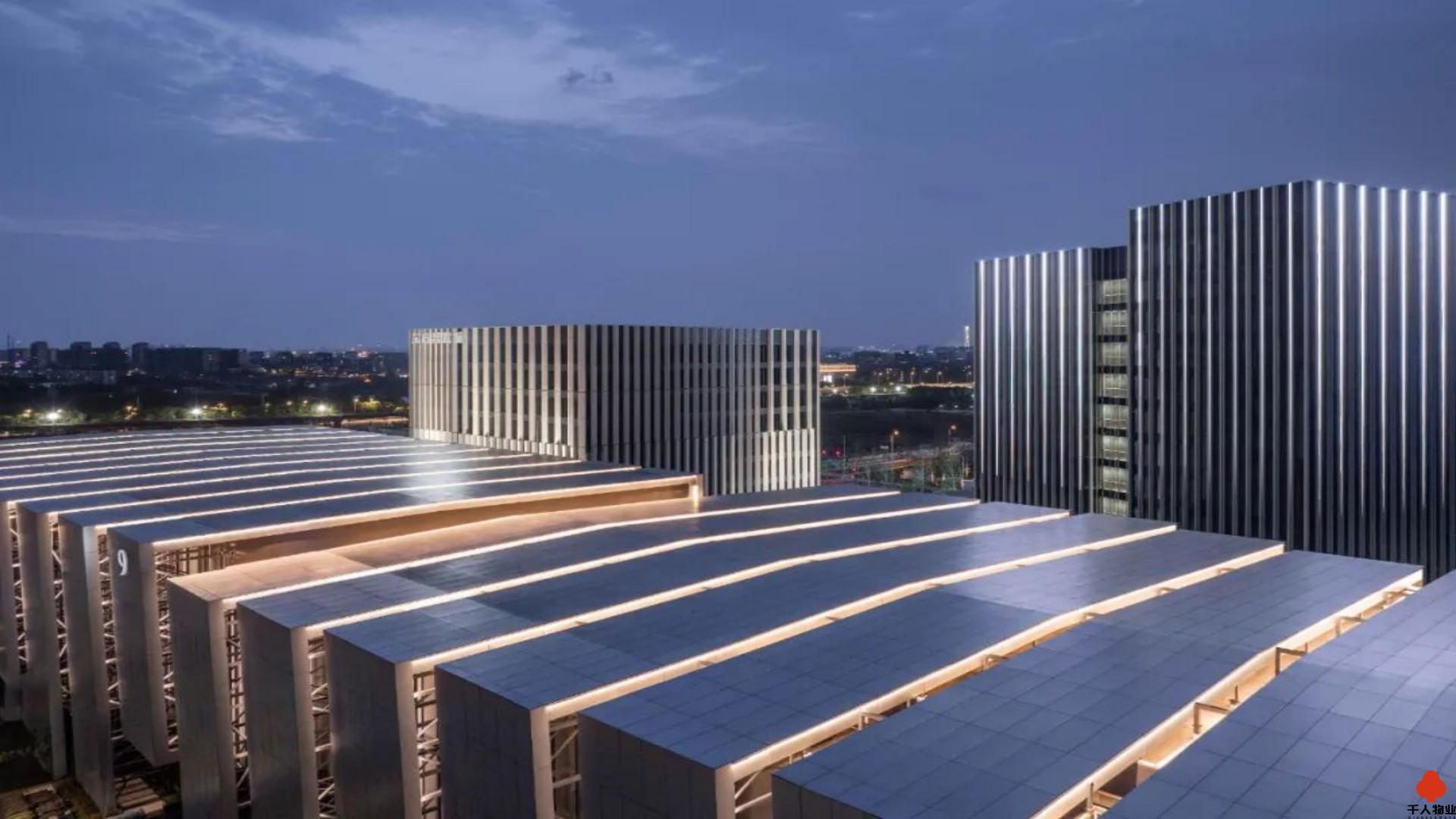 闵行 东方智媒城 1500平米 简装