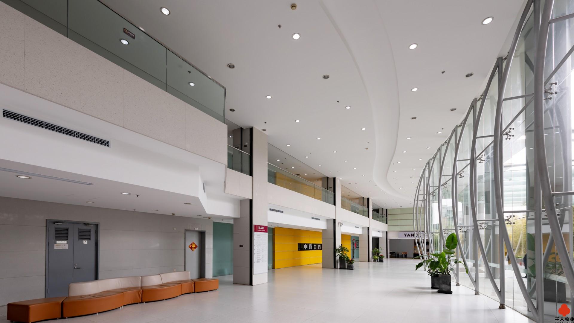 浦东 中海金鹤信息科技园 744平米 简装