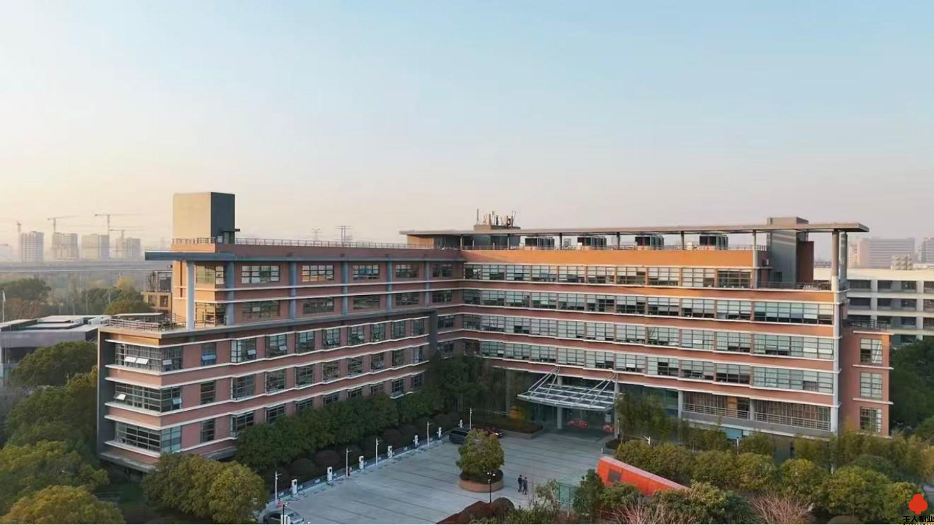 浦东 中海金鹤信息科技园 1000平米 简装